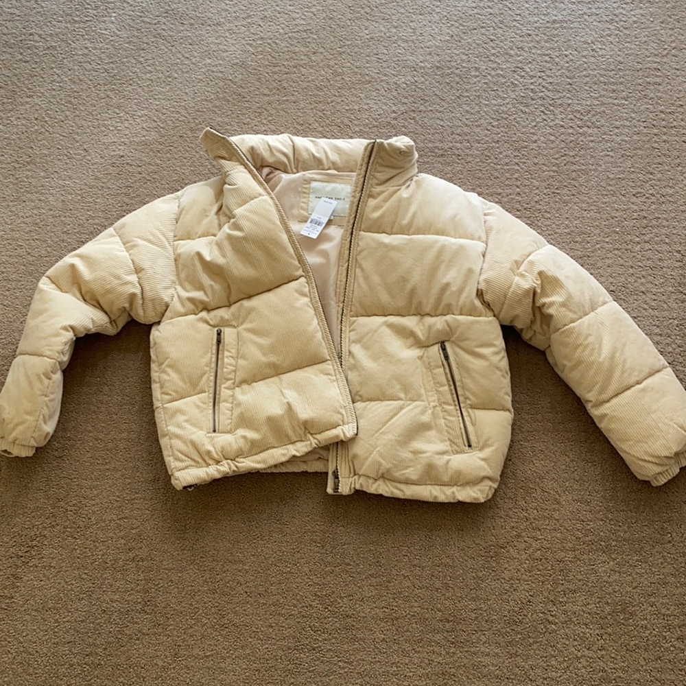 American Eagle, corduroy cream jacket
